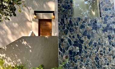 CASA EN VENTA EN ALTAVA RESIDENCIAL VALLE DE BRAVO MEXICO