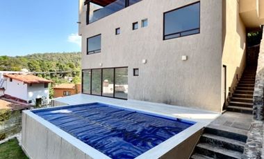 CASA EN VENTA EN ALTAVA RESIDENCIAL VALLE DE BRAVO MEXICO