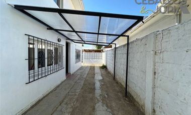 Casa en arriendo 2 dorm. en Villa Alemana