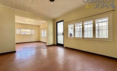 Casa en arriendo 2 dorm. en Villa Alemana
