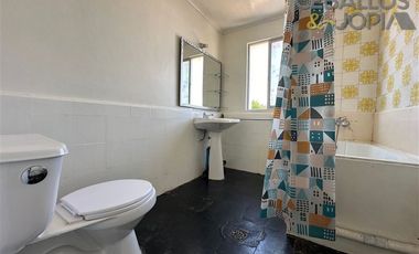 Casa en arriendo 2 dorm. en Villa Alemana