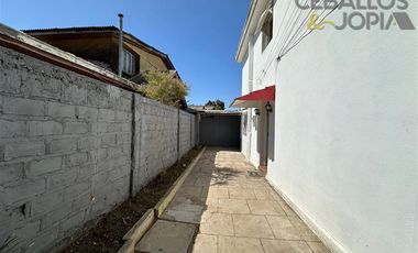 Casa en arriendo 2 dorm. en Villa Alemana