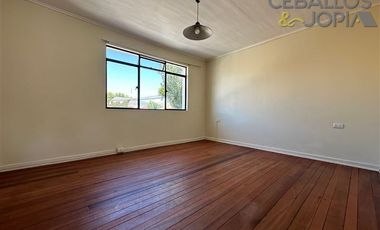 Casa en arriendo 2 dorm. en Villa Alemana