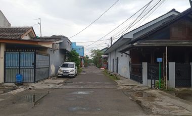 Rumah 14 menit ke Summarecon Mall Bekasi SHM Dibantu KPR J-38021