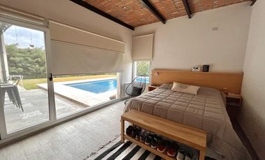 Venta Casa En Altos del Casco  Barrio Privado  Zarate