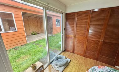 AMPLIA CASA DE UN PISO CALLE ISLA DEL REY