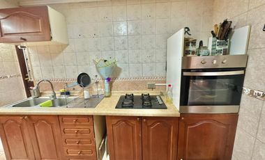 AMPLIA CASA DE UN PISO CALLE ISLA DEL REY