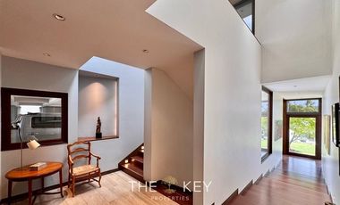 Casa en venta de 5 dorm. en Lo Barnechea