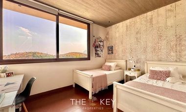 Casa en venta de 5 dorm. en Lo Barnechea