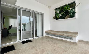 casa en venta en los patios. Cod V1145