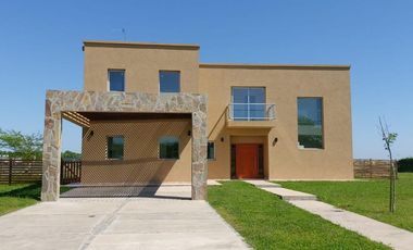 AREA 1 LOTE al 100-Casa - San Matías Altos de  Maschwitz