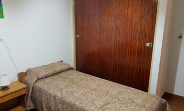 OPORTUNIDAD.HERMOSA CASA EN  PLENO CENTRO. A 4 CDRAS DEL MAR Y 3 DE  TERMINAL DE ÓMNIBUS. ¡EXCELENTE ESTADO!