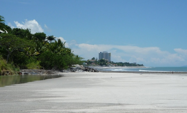Venta de Terreno de Playa frente al mar | Punta Roca