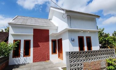 Rumah Minimalis Modern Dekat Terminal Giwangan