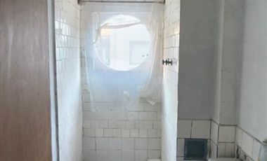 Casa comercial venta 6 dormitorios Providencia Metro Colon