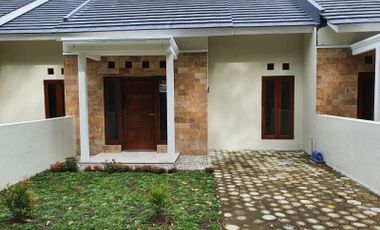4 unit rumah minimalis modern siap huni di Panjatan, Kulon Progo