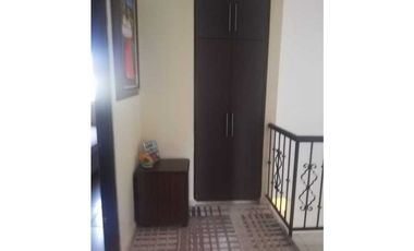 ALQUILER CASA DÚPLEX  AMOBLADA VILLA LUCRE