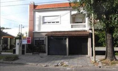 Casa Multifamiliar - Carapachay