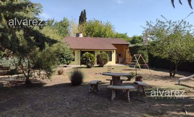 Casa 4 Ambientes Venta Merlo