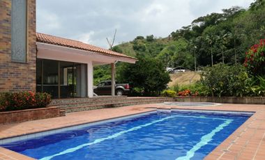CASA EN  ARRIENDO EN SAN BERNARDO DEL VIENTO