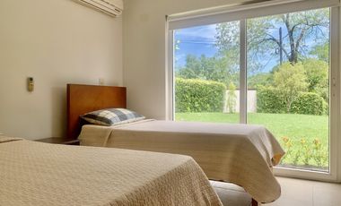 casa campestre en venta en villa valeria. Cod V1080056