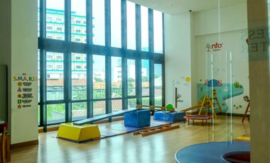 Apartemen Capitol Suites