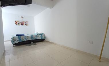 casa en venta en la floresta. Cod V29485