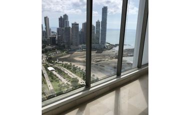 ALQUILO PRECIOSA OFICINA EN AVE. BALBOA