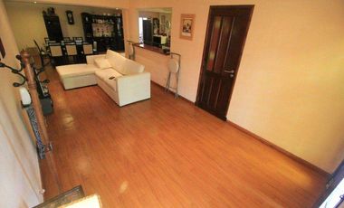 Venta - Chalet en duplex cuatro ambientes - Calasanz 1000