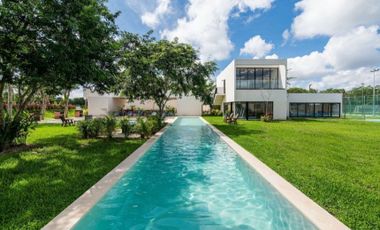 Casa en venta en Privada Zendera Conkal Yucatan