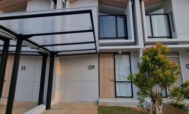 RUMAH CANTIK SIAP HUNI DI SOUTH TRAVERTINE,CIKARANG,BEKASI