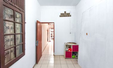 Rumah 1 Lt Luas 15 Menit ke Transpark Mall Bintaro Dibantu KPR J-40298