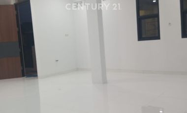 RUMAH LEUWI SARI 1.