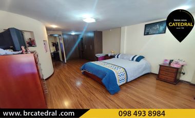 Casa de venta en Nuevo mercado mayorista – código:20627