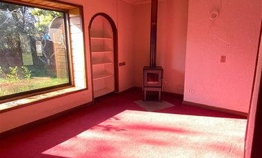 Casa en venta de 5 dorm. en Villarrica