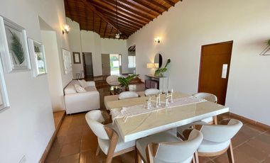 casa en arriendo/venta en bocono. Cod A3253