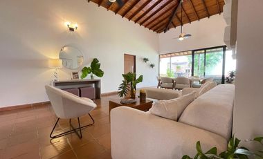 casa en arriendo/venta en bocono. Cod A3253