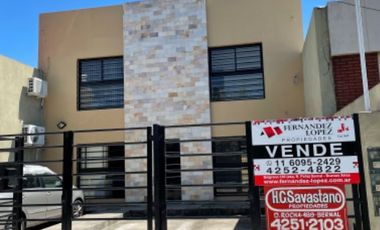 Duplex en venta en Bernal Centro