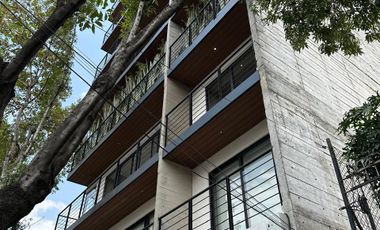 Se vende departamento con Balcón  y espectacular vista en la Colonia San Miguel Chapultepec