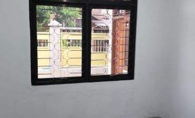 Disewakan Rumah Lokasi di Rungkut Mapan Tengah, Gunung Anyar