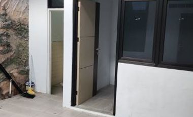 Disewakan Rumah Lokasi di Rungkut Mapan Tengah, Gunung Anyar