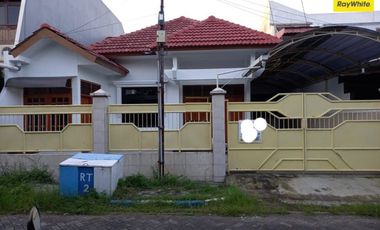 Disewakan Rumah Lokasi di Rungkut Mapan Tengah, Gunung Anyar