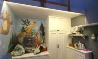atyho.Rumah Gununganyar Tambak STRATEGIS, Modern, Full furnished