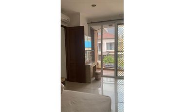 Rumah Green Court Jl Danau Batur, Cengkareng