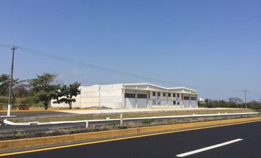 Bodegas en Renta en Libramiento Paso del Toro/San Julián. Veracruz,Ver.GRB-0023