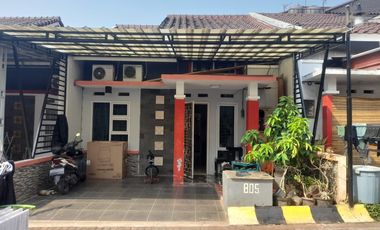 Rumah 9 Menit ke Gerbang Tol Jatiwarna 2 SHM Hadap Utara J-37759