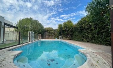 ARRIENDO HERMOSA PROPIEDAD ESTILO MEDITERRÁNEO - SANTA ELENA CHICUREO