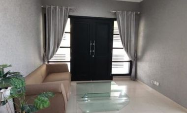 Rumah Mewah di Central Park A.Yani, Siap Huni, Minimalis, Furnish