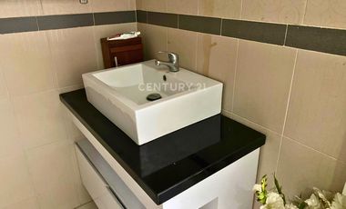 Rumah 2lt Furnished Belakang Superindo Jakal