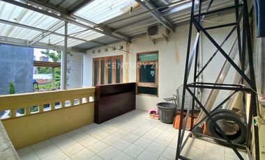Rumah 2lt Furnished Belakang Superindo Jakal